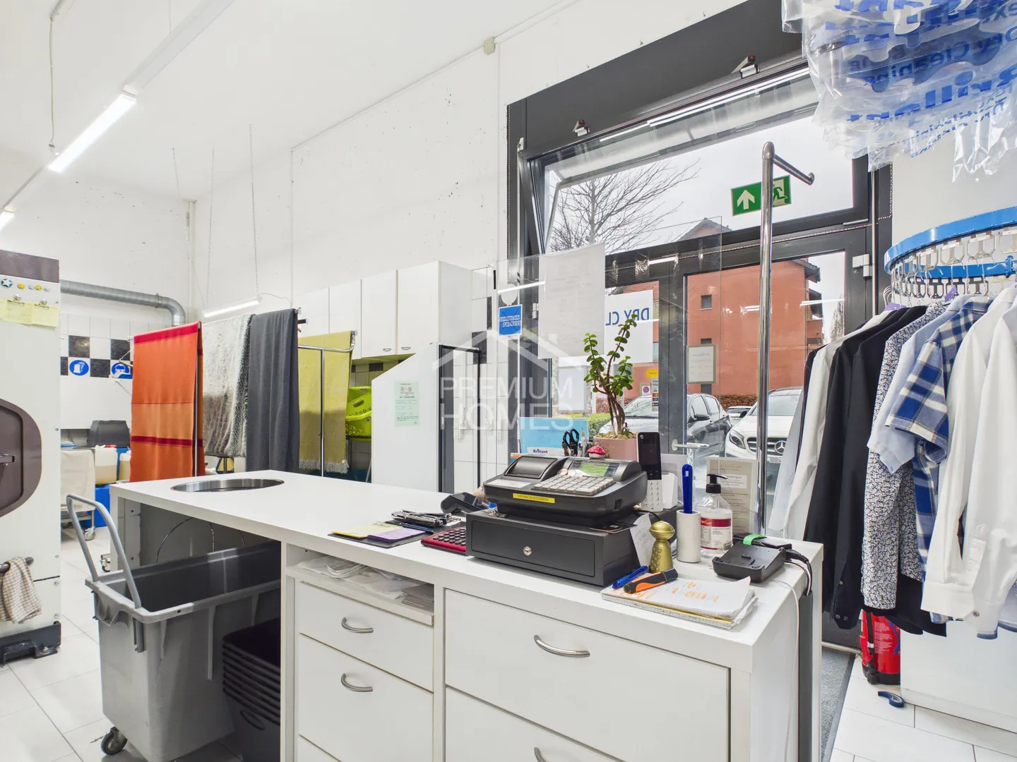 Flexible Usable Unit in Prime Location in Zug - Photo 6 of 8