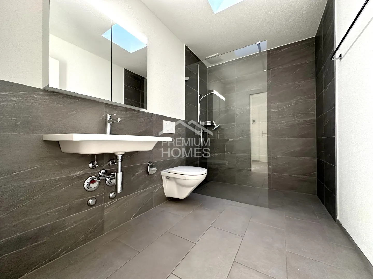 Appartamento attico moderno disponibile dal 01.04.2026! - Foto 6 di 10