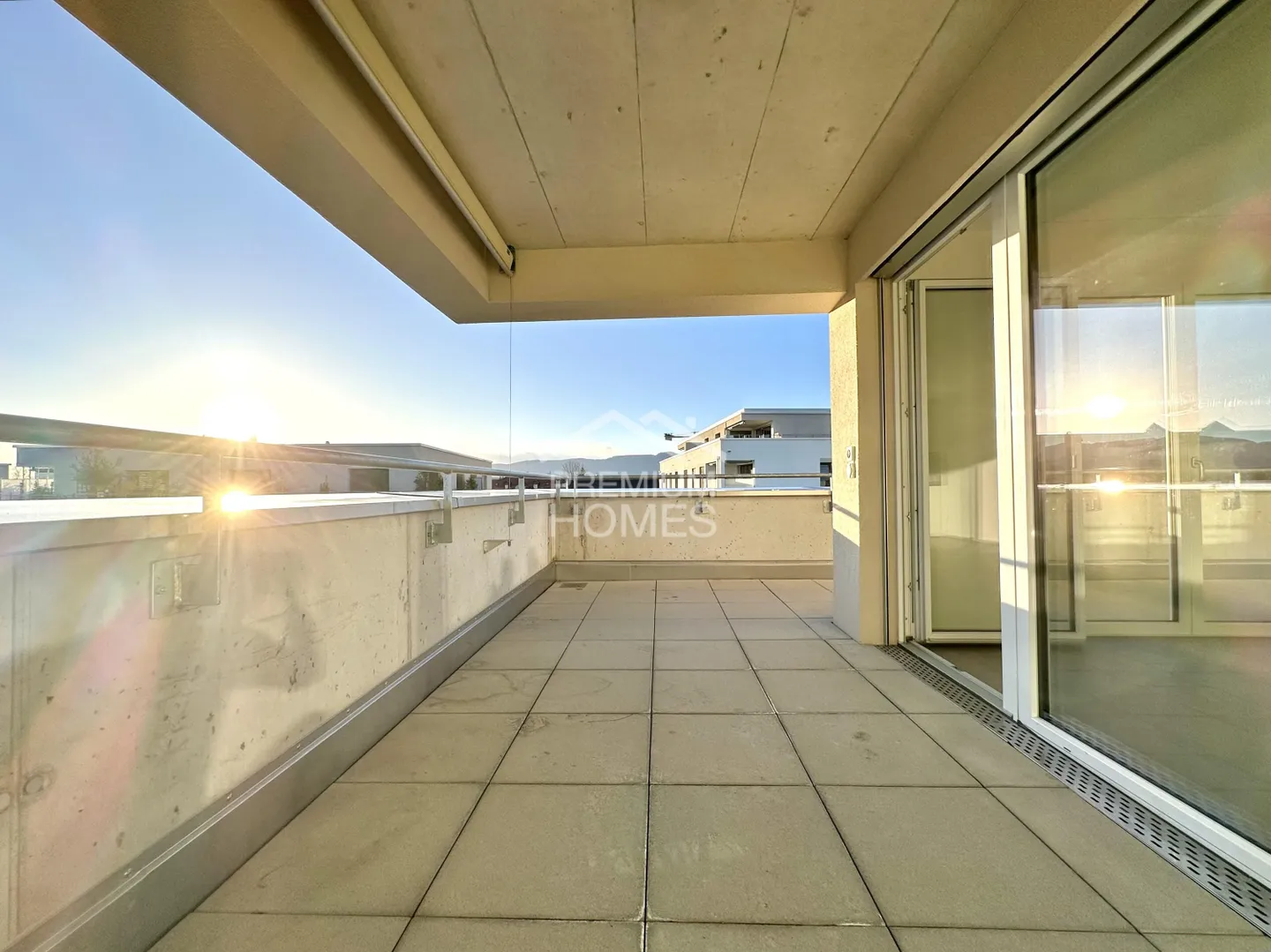 Appartamento attico moderno disponibile dal 01.04.2026! - Foto 2 di 10