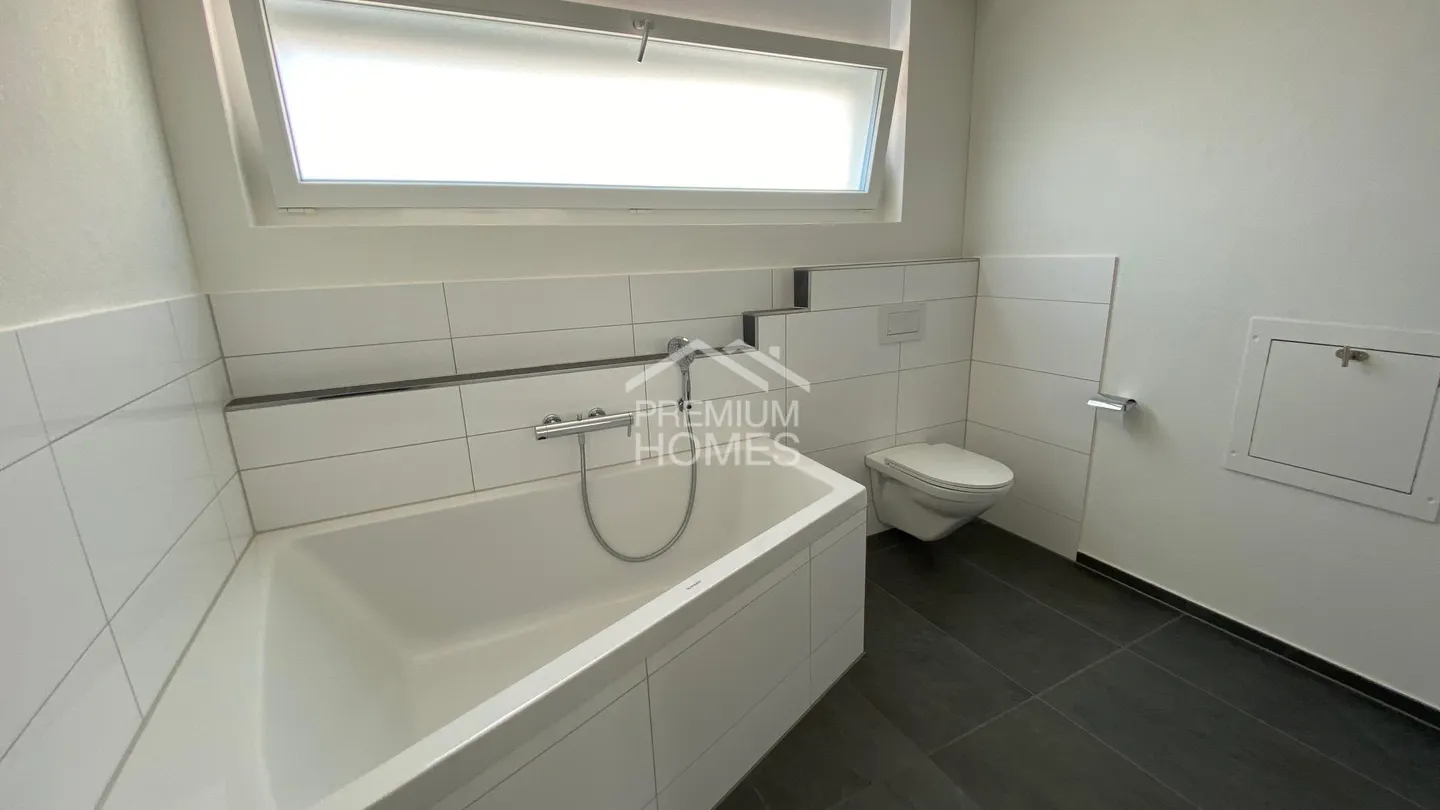 Vivere con stile in una posizione tranquilla e soleggiata - Foto 5 di 6