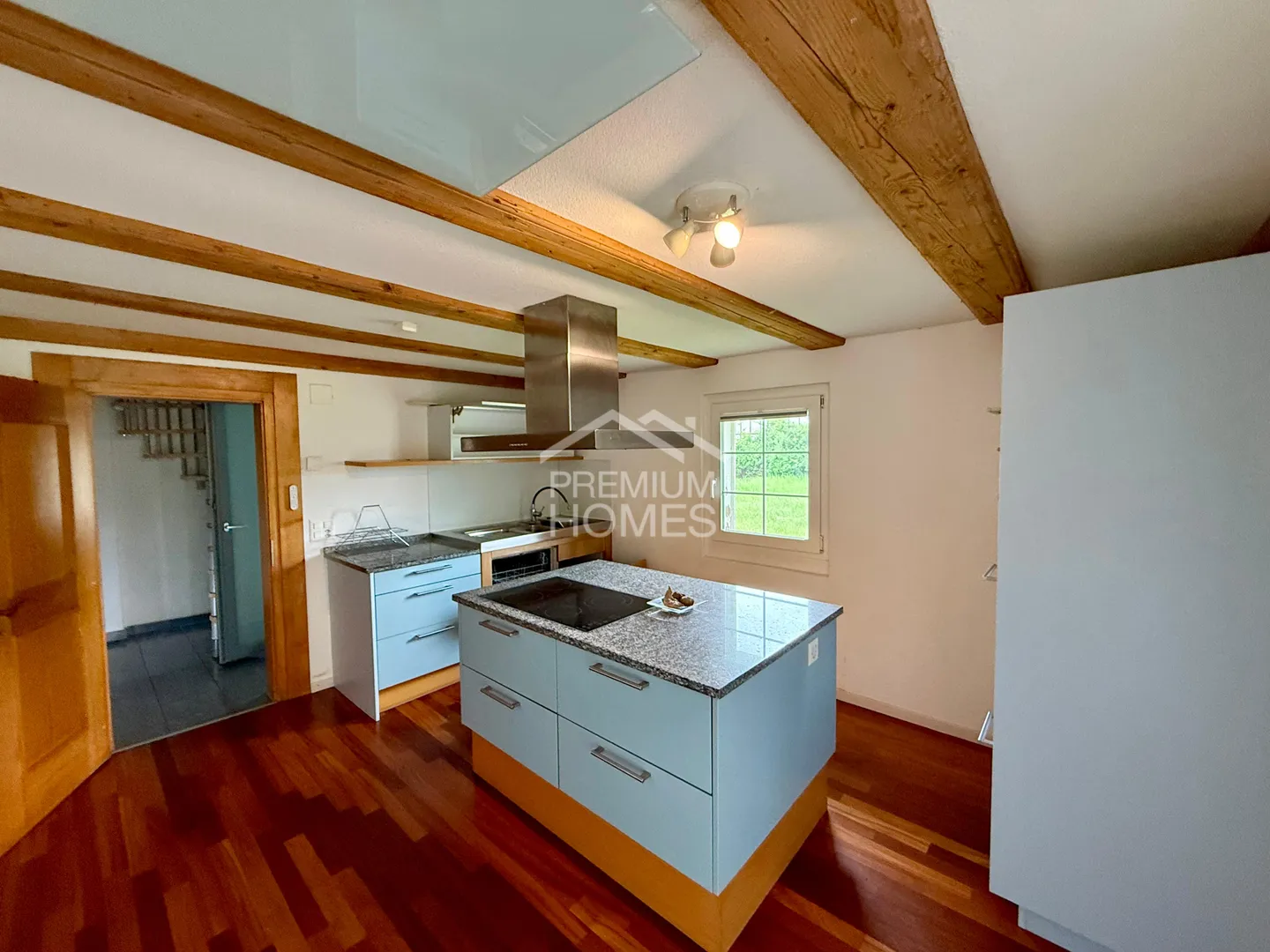 Geräumige Maisonettewohnung - Foto 4 von 10