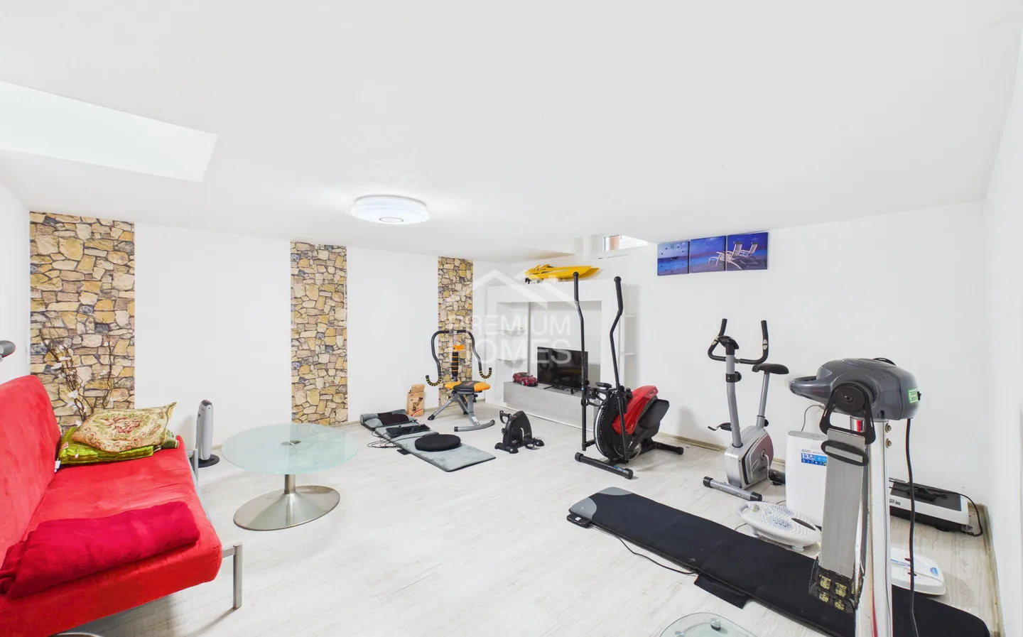 Home with Extra Income - Photo 8 of 13