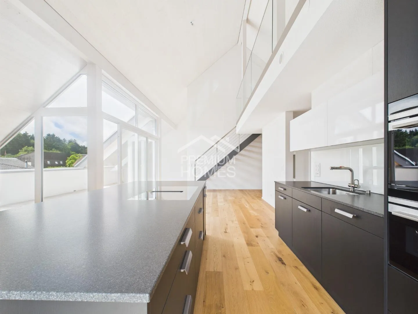 Luxuriöse Neubauwohnung: Komfort, Qualität und Sauna inklusive - Foto 1 von 4