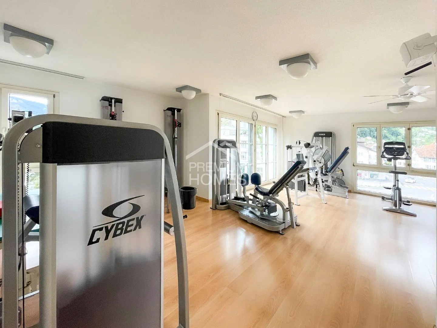 YOUR BUSINESS CAN BEGIN - Photo 4 of 10