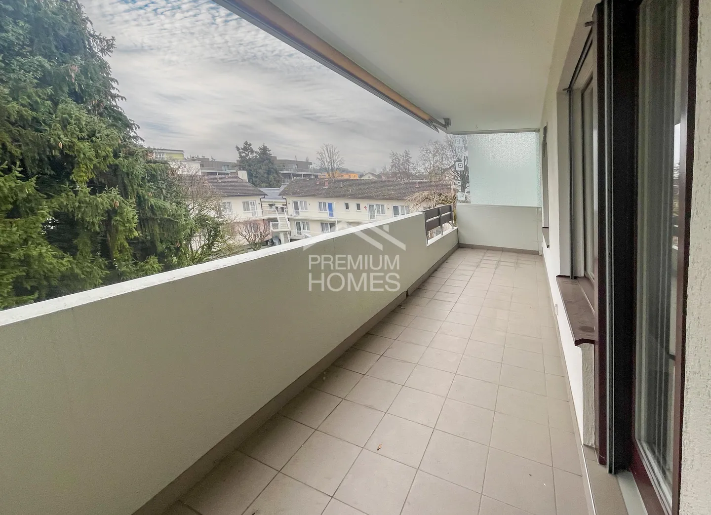 Offerta unica con vista lago - Foto 4 di 12