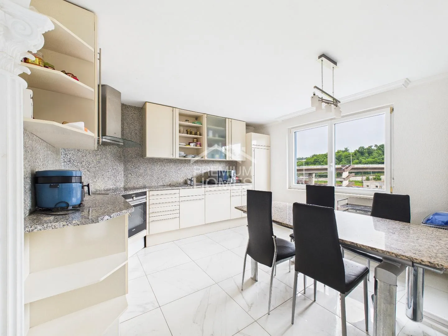 Grosszügiger Familientraum im Herzen von Schaffhausen - Foto 4 von 9