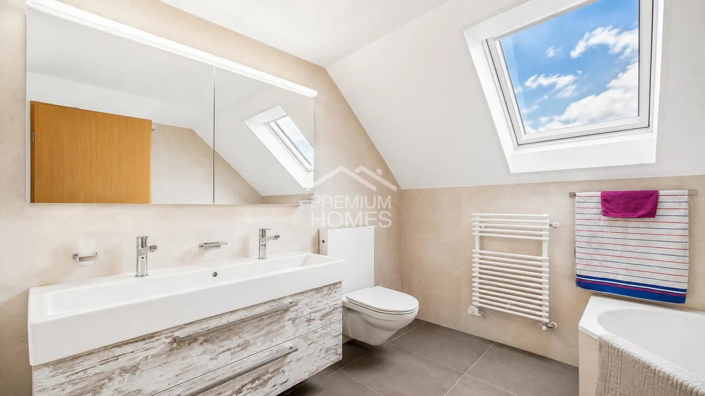 Maison Familiale dans un Endroit Calme - Photo 6 sur 10