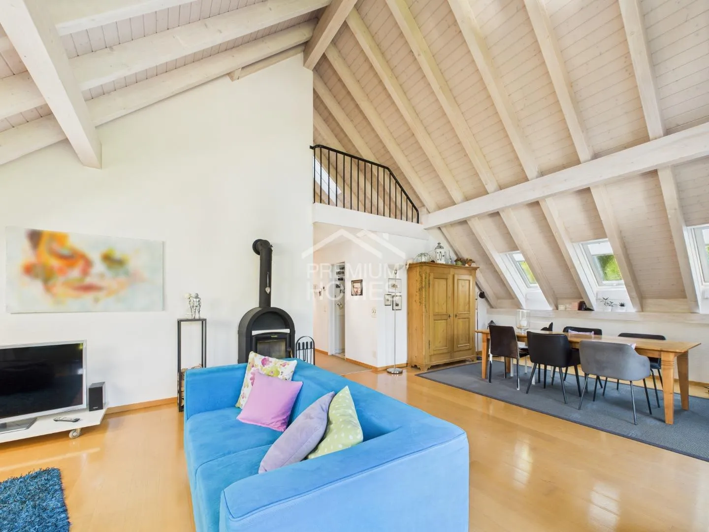 Vielseitiges Wohnen mit Charme, Qualität und Naturanschluss - Foto 3 von 9