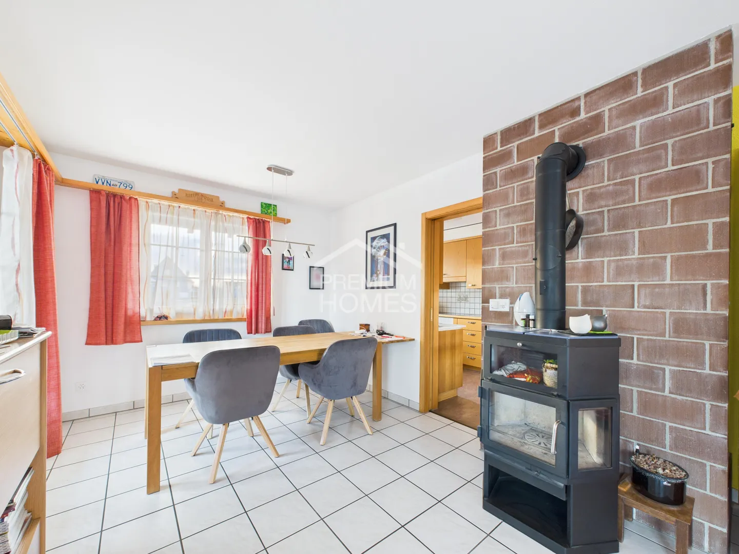 A place ready for your next chapter - Photo 9 of 13