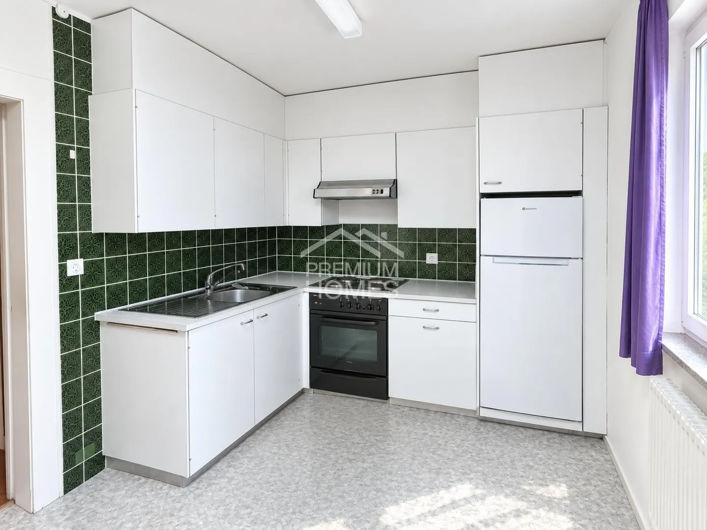 Investment property with development potential - Photo 5 of 7