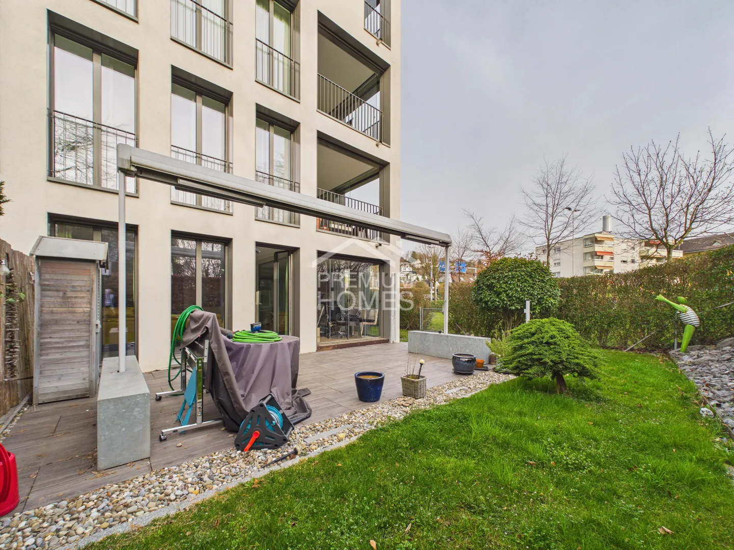 Moderne Investitionsimmobilie in Bülach - Foto 1 von 10