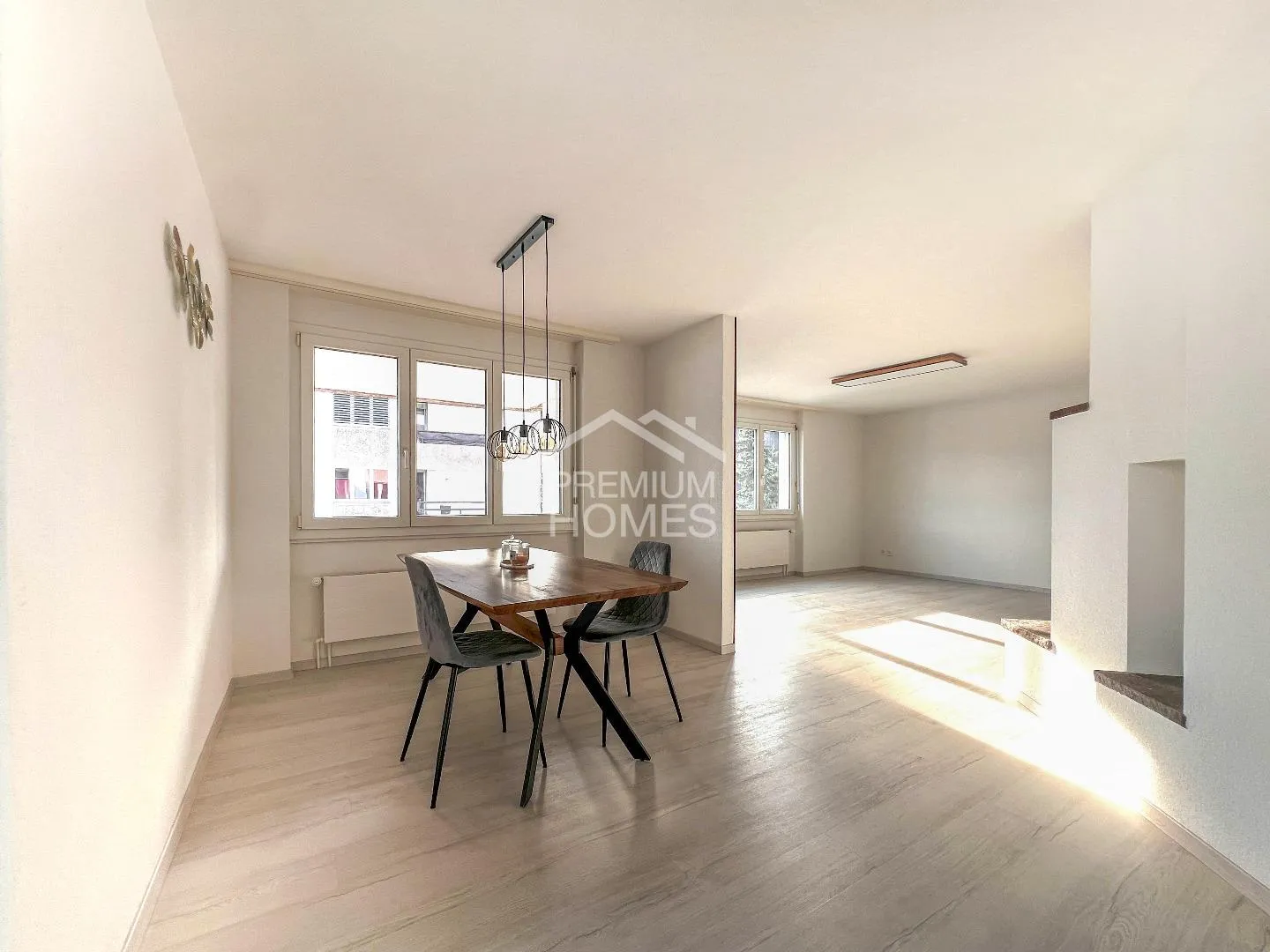 MES PROPRES QUATRE MURS - Photo 3 sur 6