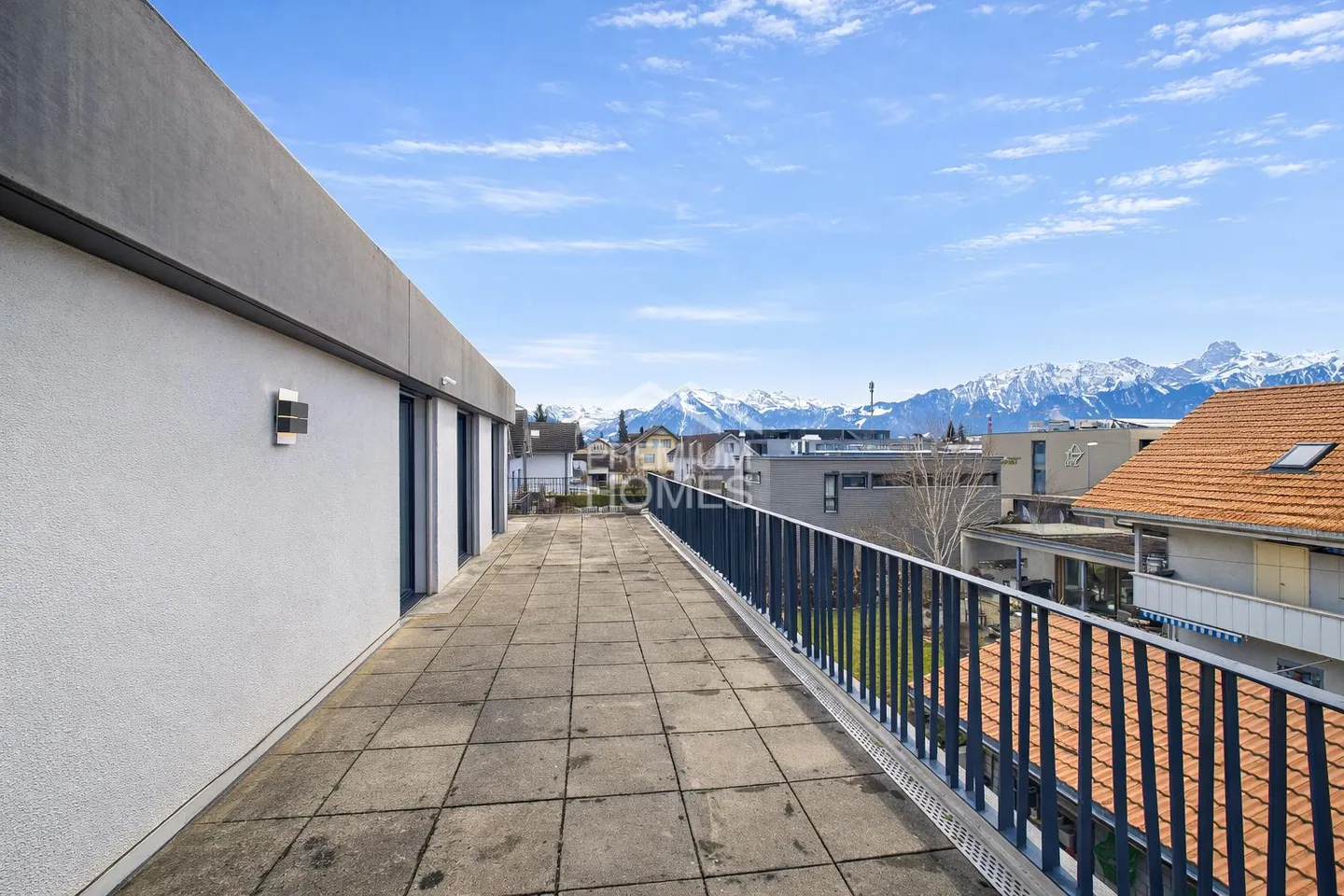 Architecture, Comfort and Design in Perfect Harmony - Photo 12 of 13