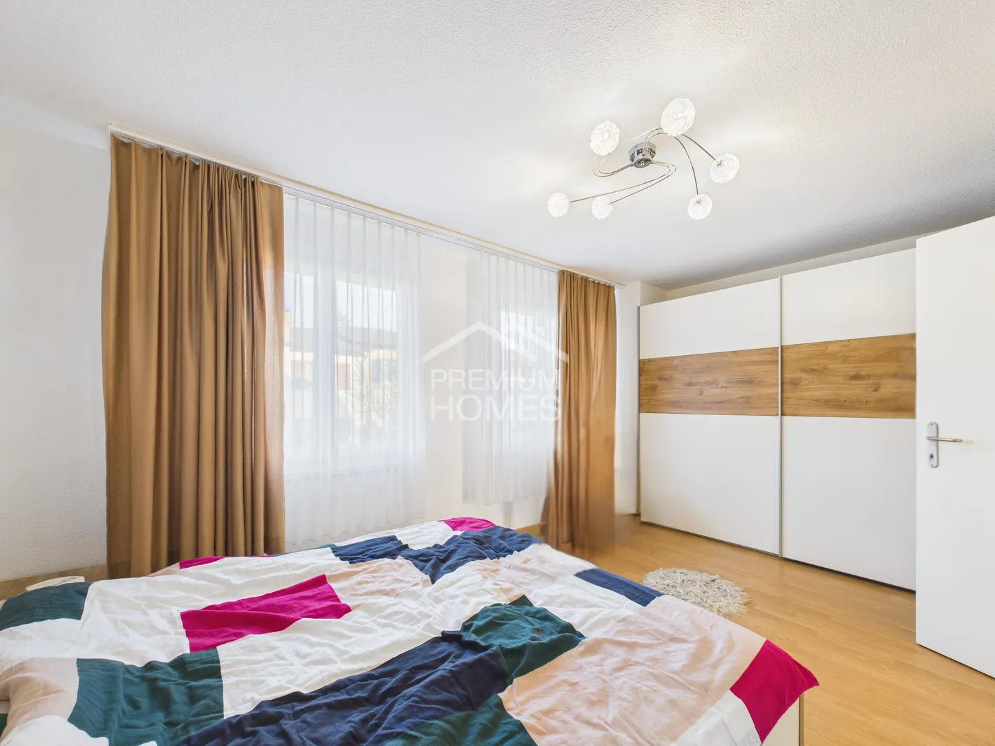 UNIQUE OPPORTUNITY - Photo 4 of 8