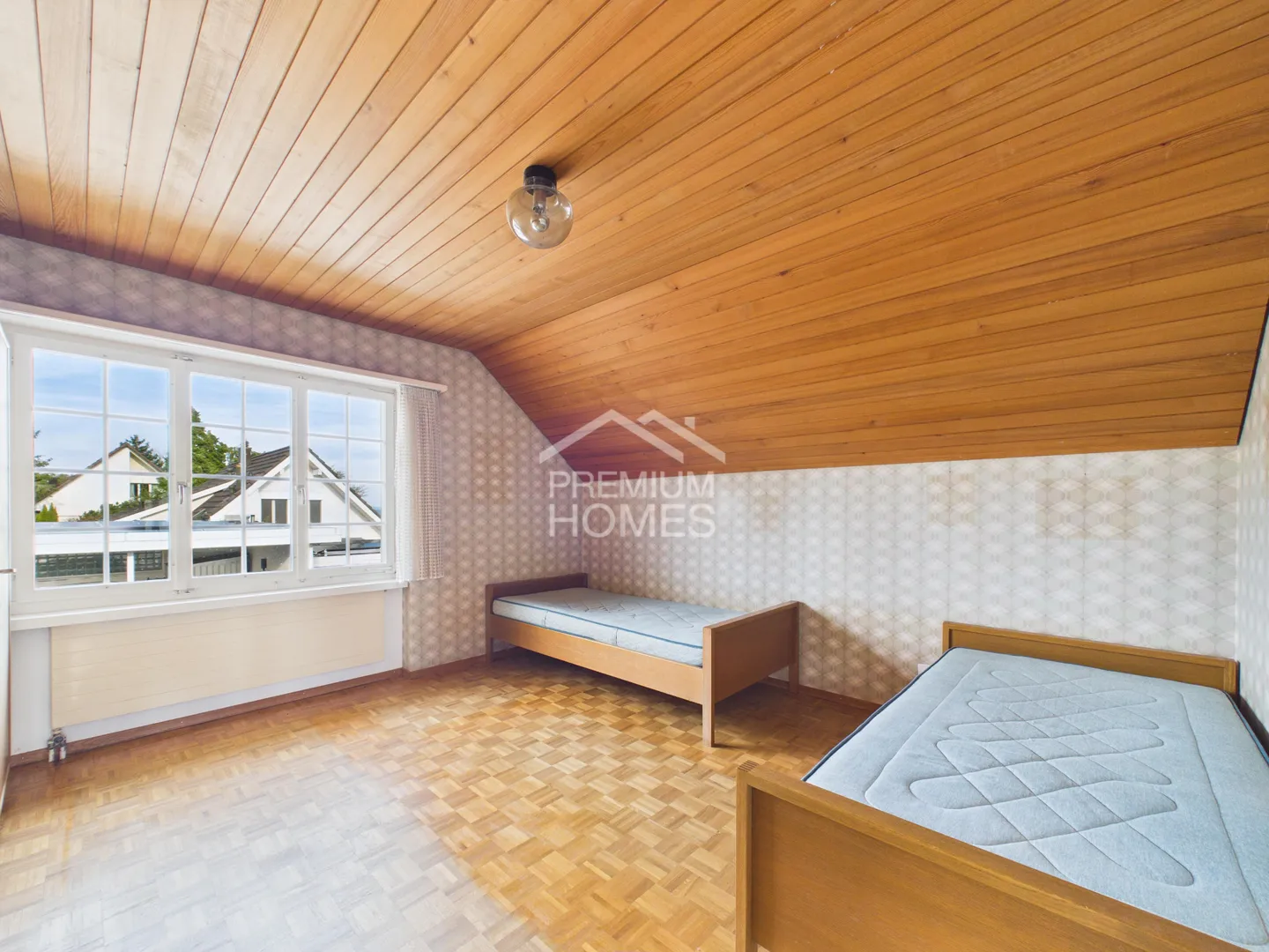 Charmantes Zuhause mit atemberaubender Aussicht - Foto 5 von 12