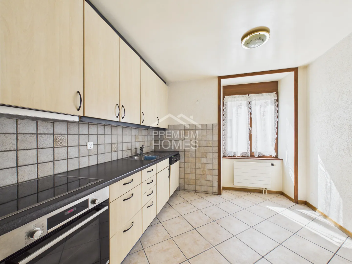 Leben, Arbeiten und Investieren - Foto 4 von 10