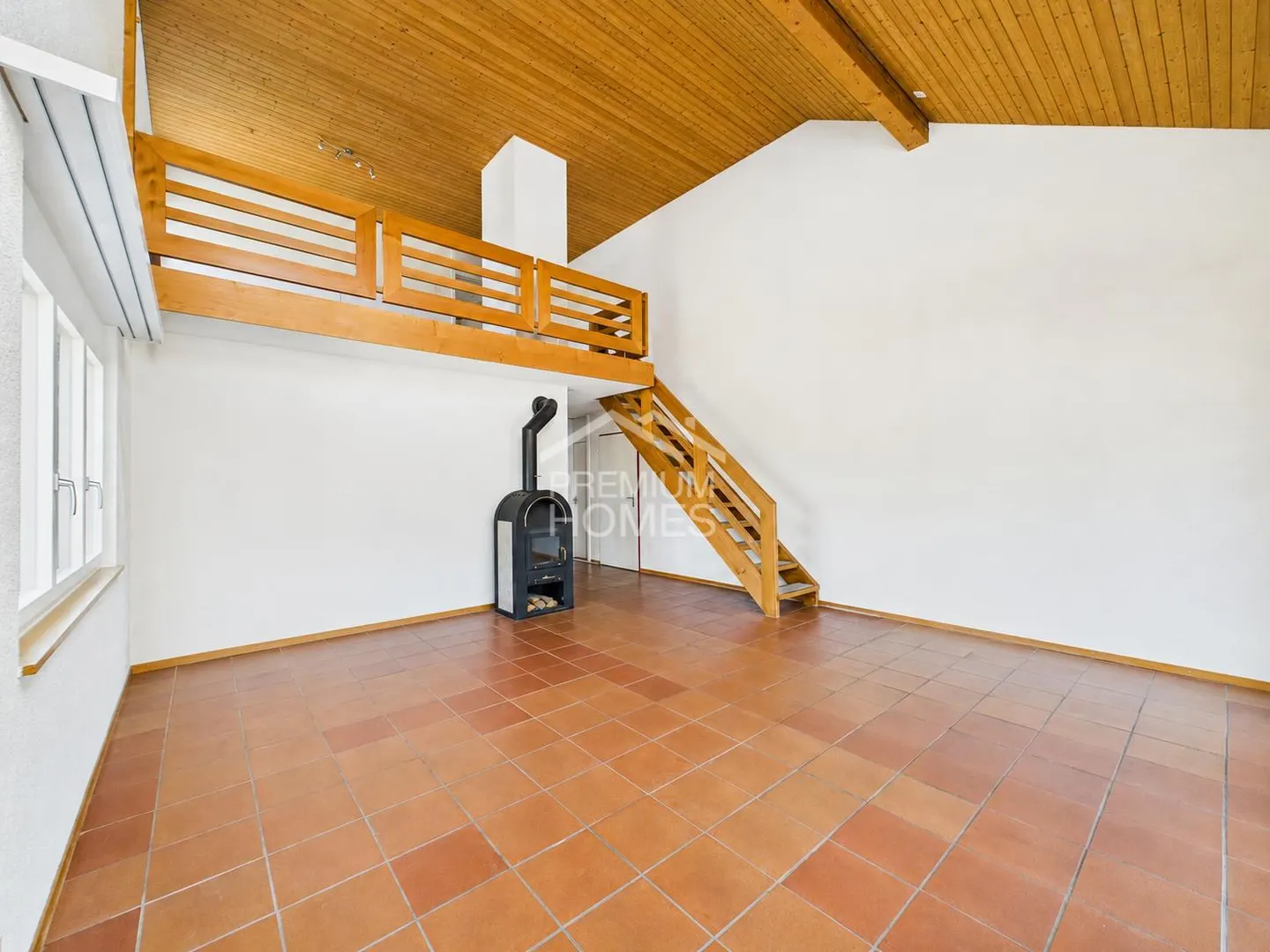 Vivere spazioso con vista a Münsingen - Foto 2 di 13
