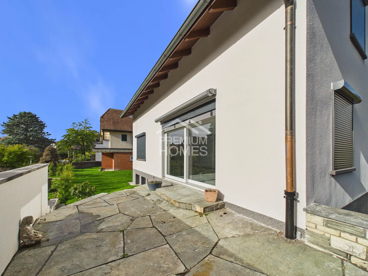Spacious Family Home with Flexibility - Photo 10 of 11
