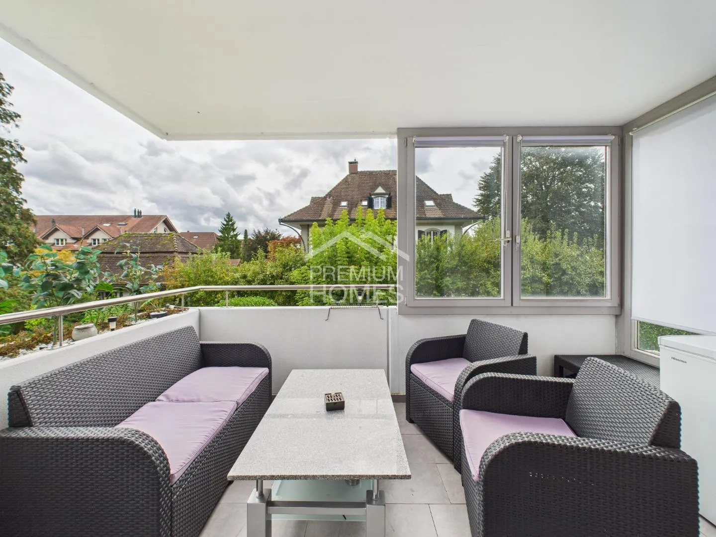 Buy today - move in tomorrow! - Photo 3 of 12