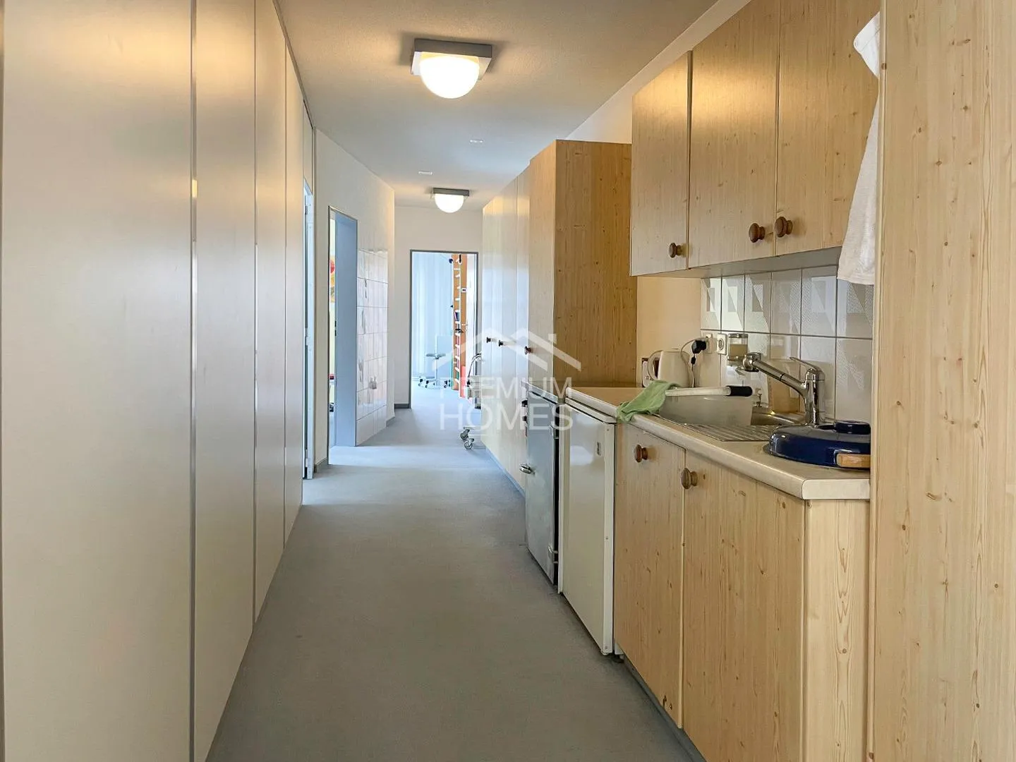 YOUR BUSINESS CAN BEGIN - Photo 8 of 10