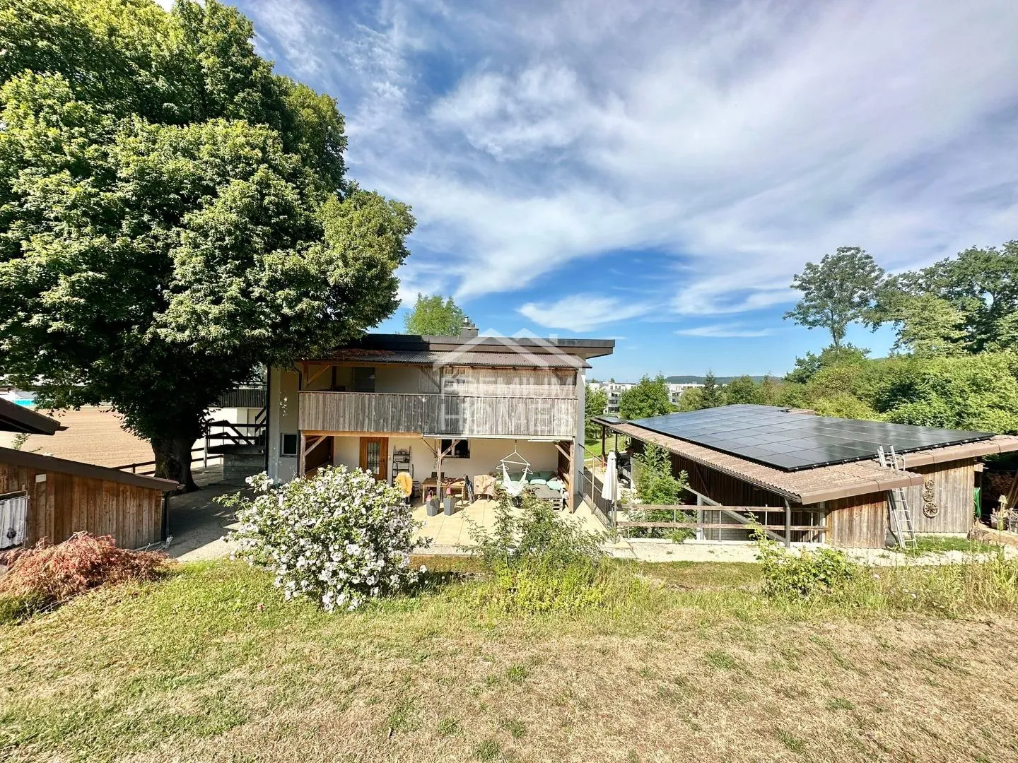Multi-family house with horse keeping & agricultural land - Photo 12 of 13