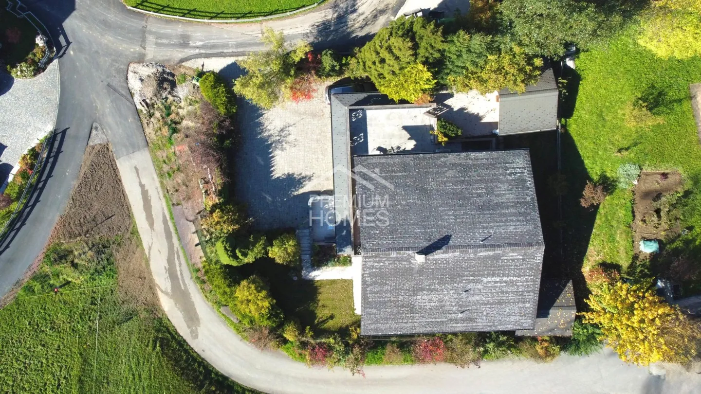 Building land with second home status in Saanen! - Photo 1 of 3