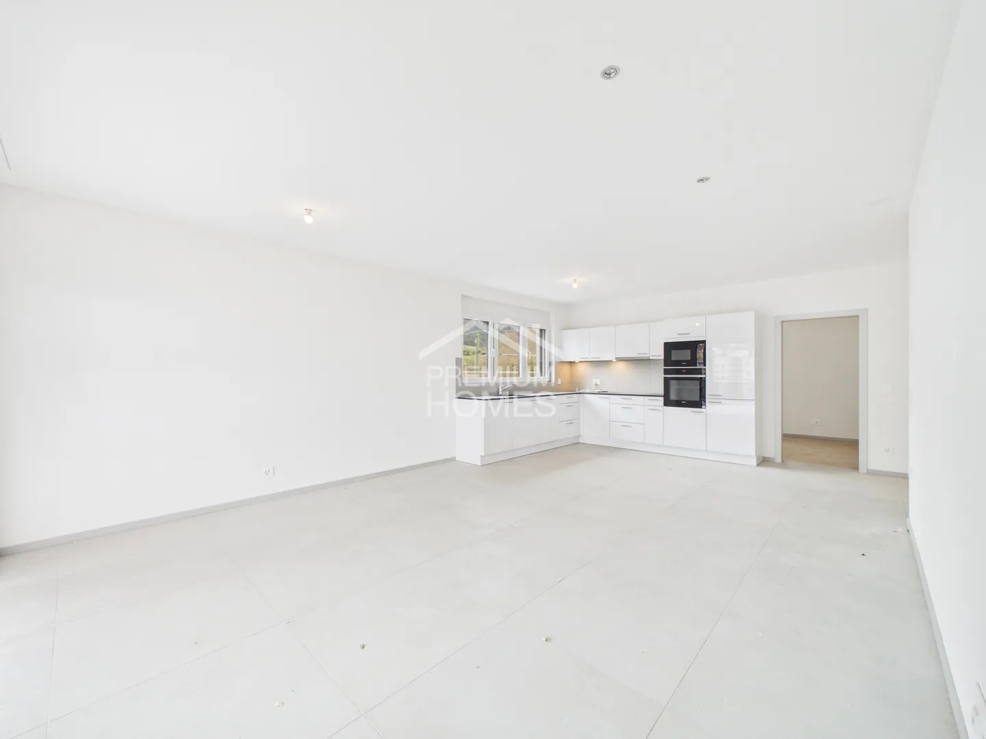 Exclusive Penthouse - Panoramic Horizon - Photo 3 of 9