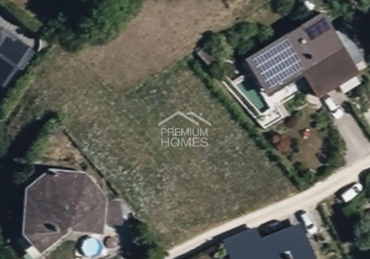 Direkt am Ufer des Sees mit bestehendem Bauprojekt - Foto 4 von 5