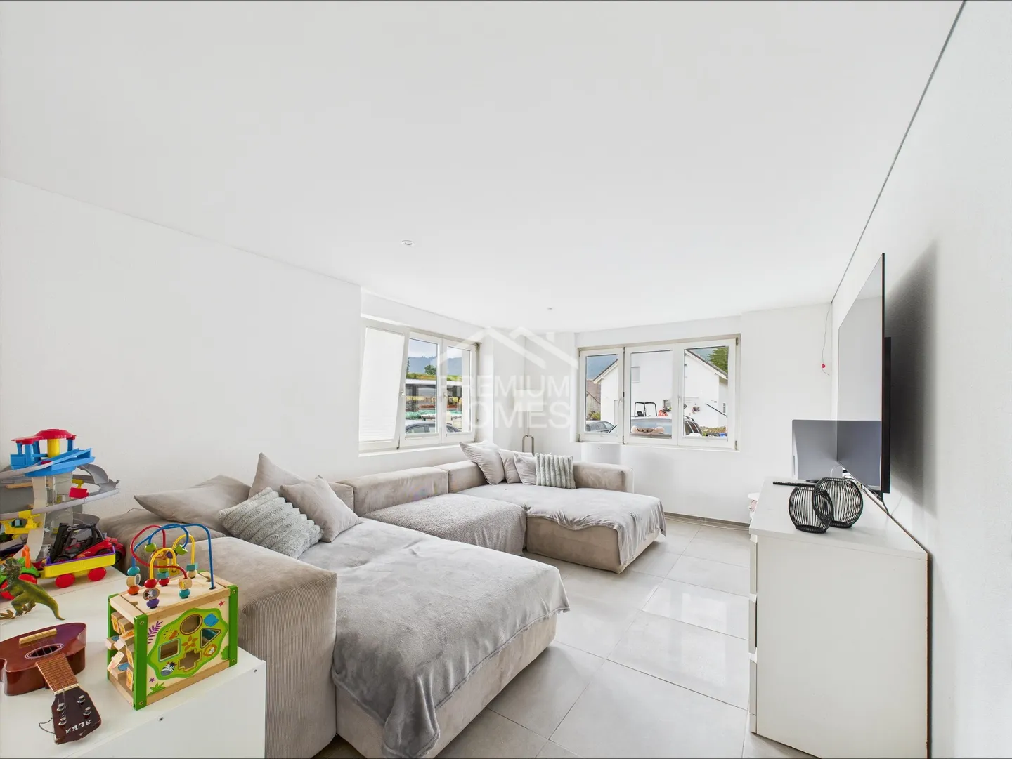 Pensa in grande - Casa unifamiliare con laboratorio, molto terreno e potenziale - Foto 2 di 9