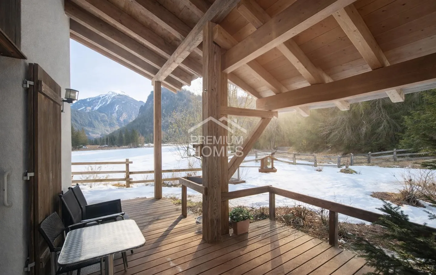 Chalet mit Galerie und Cheminée - Foto 8 von 9