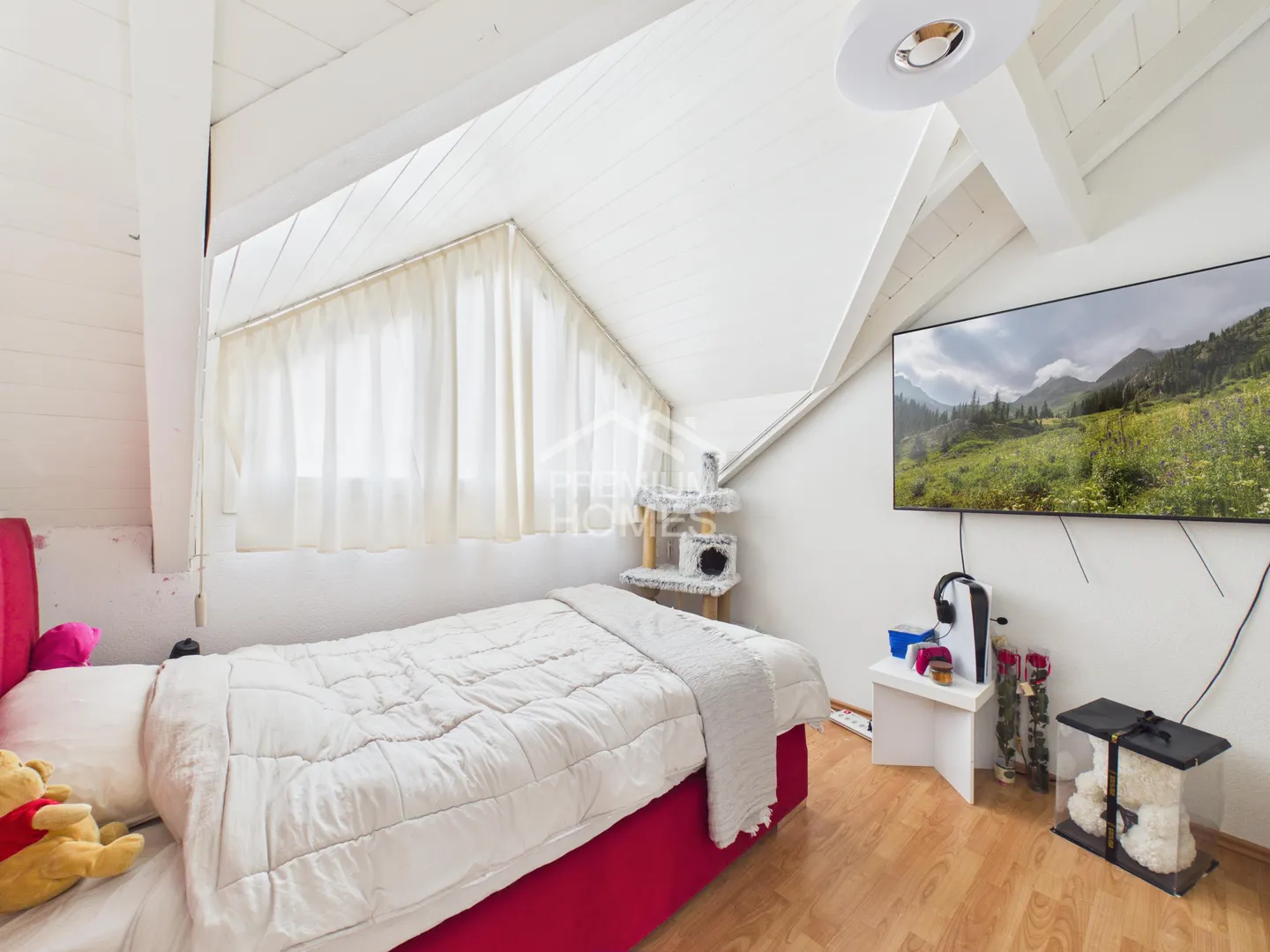 Charmantes Familienhaus mit Garten - Foto 9 von 10