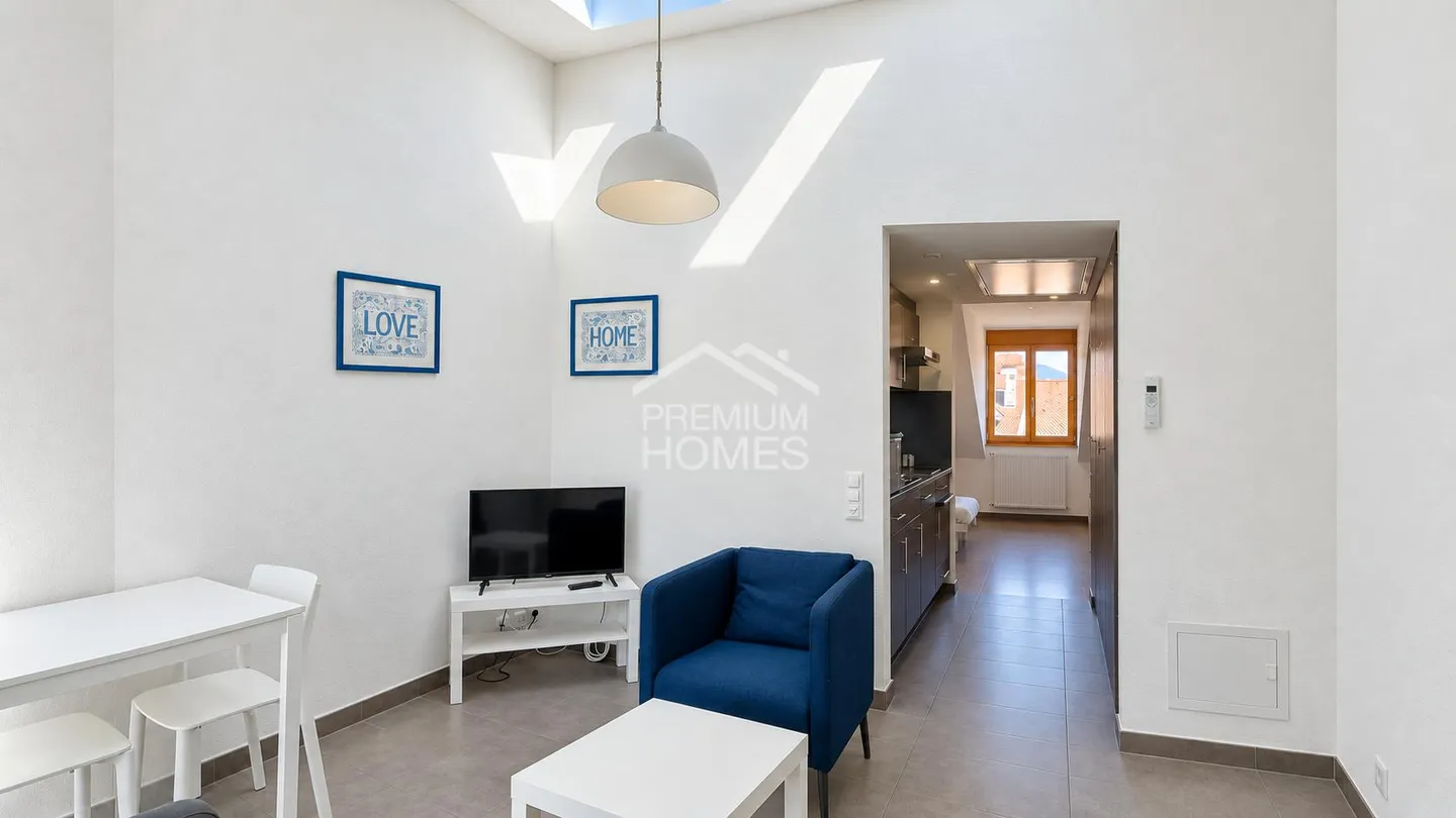 Immeuble de rendement avec 6 appartements - Photo 2 sur 9