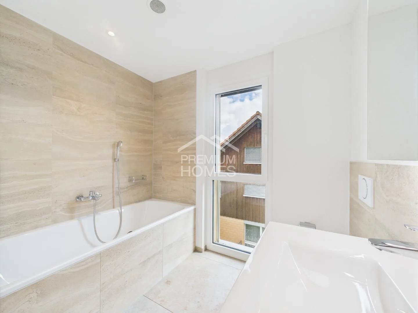 Luxuriöse Neubauwohnung: Komfort, Qualität und Sauna inklusive - Foto 4 von 4