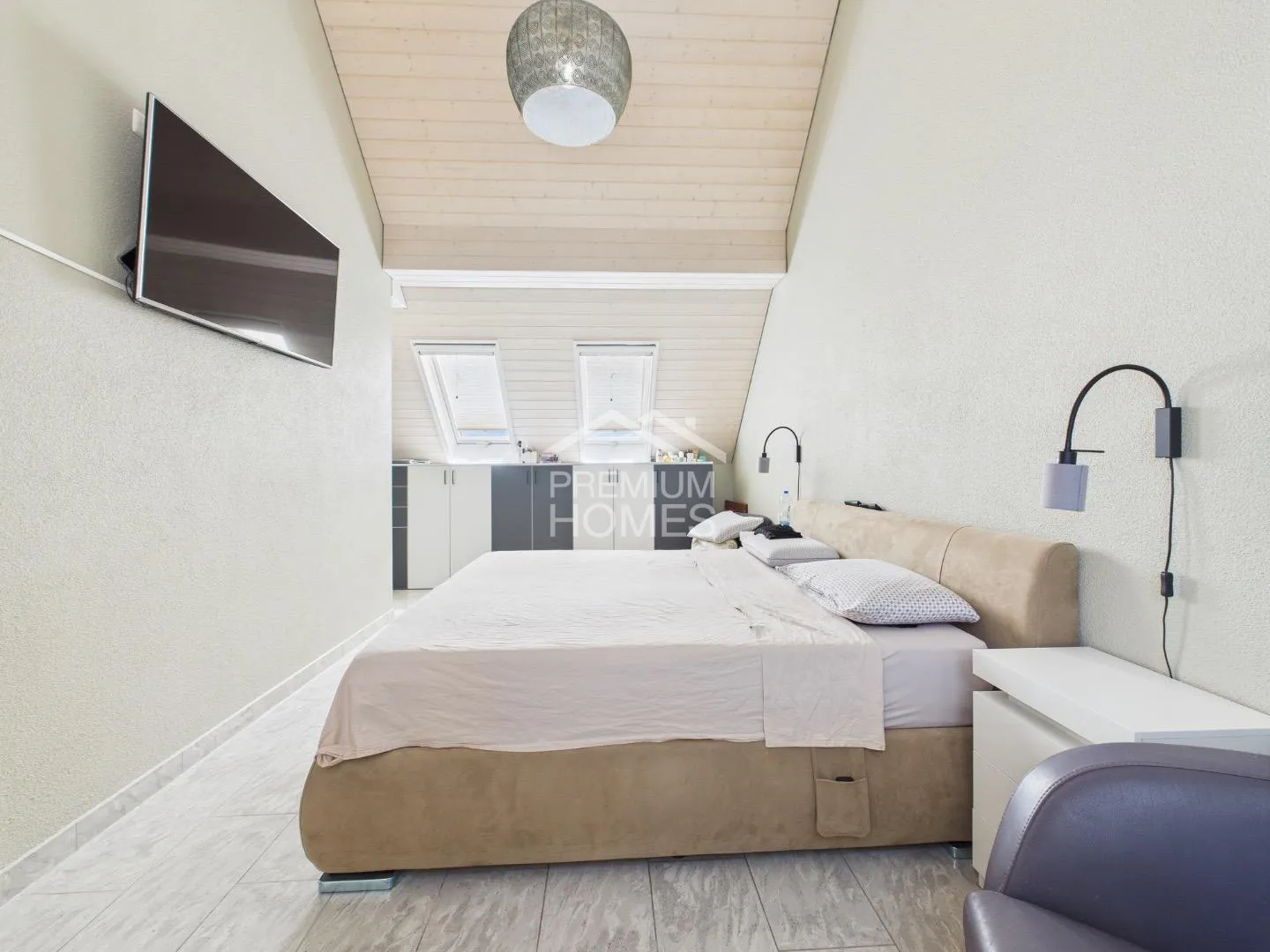 Double is better - Photo 6 of 6