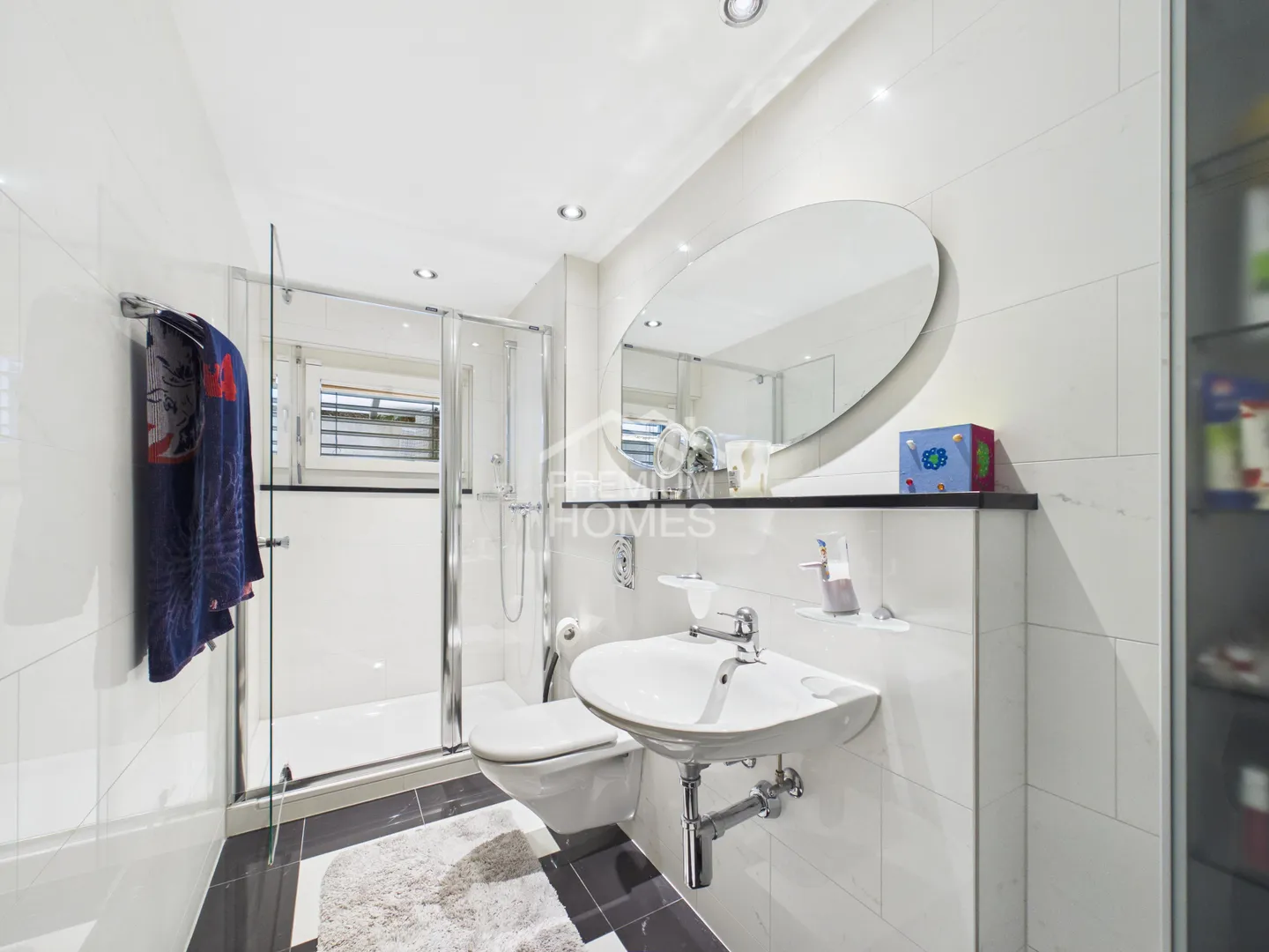 Charmantes Familienhaus mit Aussicht - Foto 9 von 13