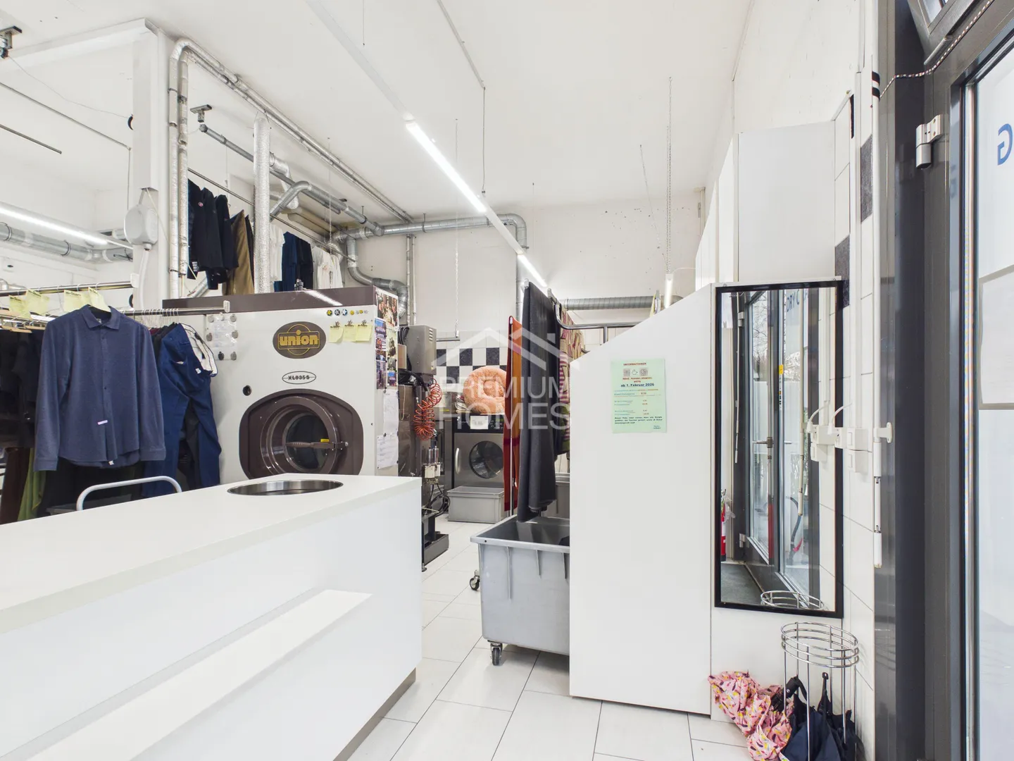 Investimento a Zug - Uso commerciale o residenziale possibile !! - Foto 8 di 10