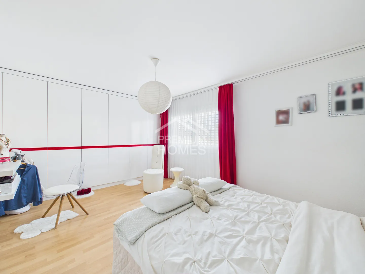 Charmantes Familienhaus mit Garten - Foto 5 von 10