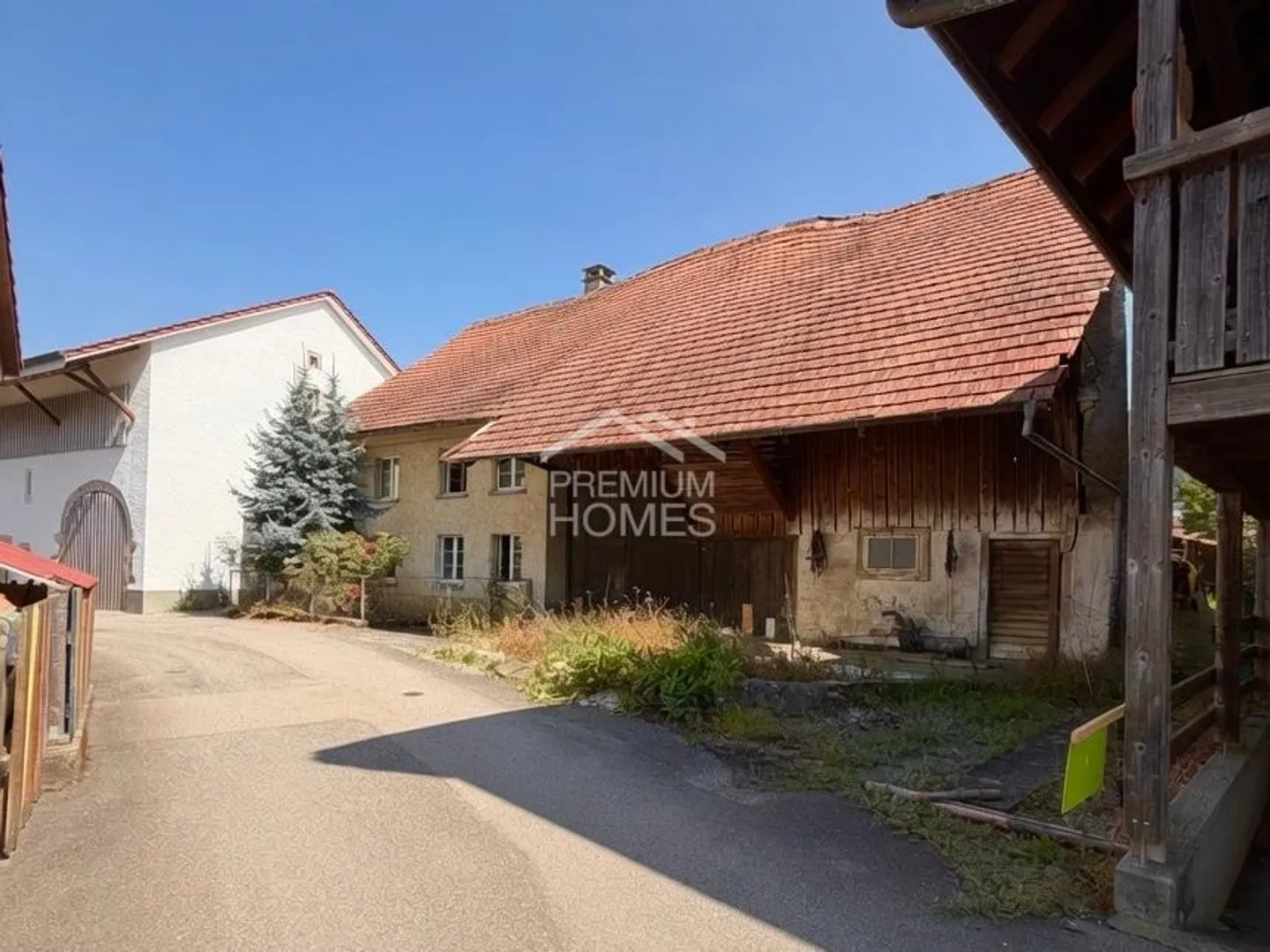 From Old to Wow - 867 m² - Photo 2 of 10
