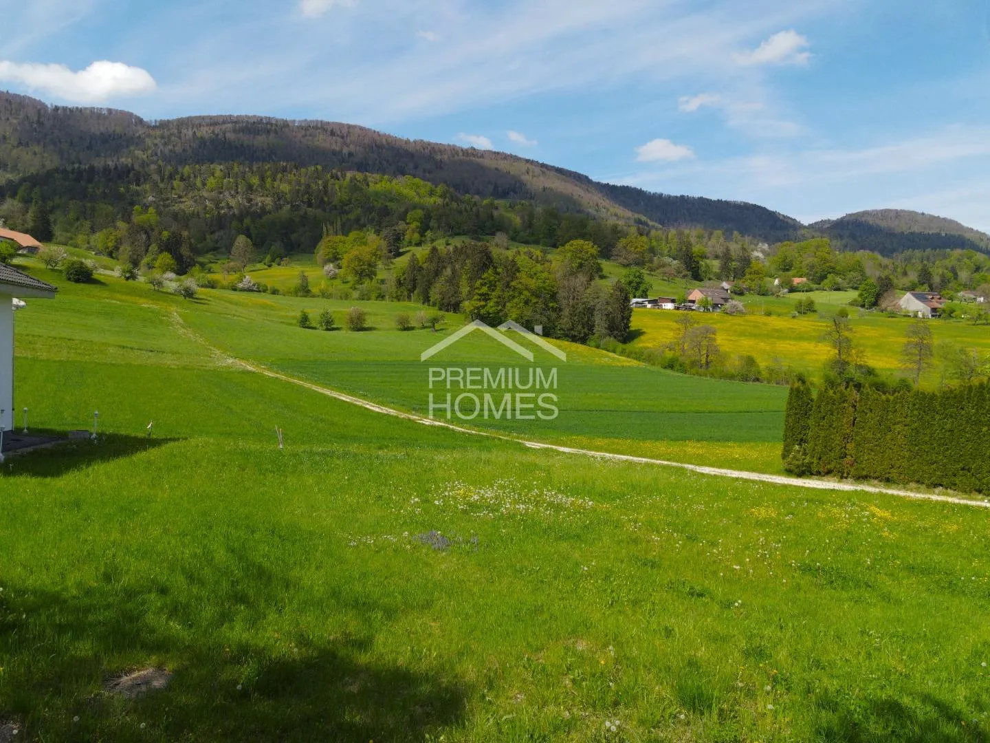 Votre maison de rêve dans le vert - ici vous avez la meilleure opportunité - Photo 1 sur 4