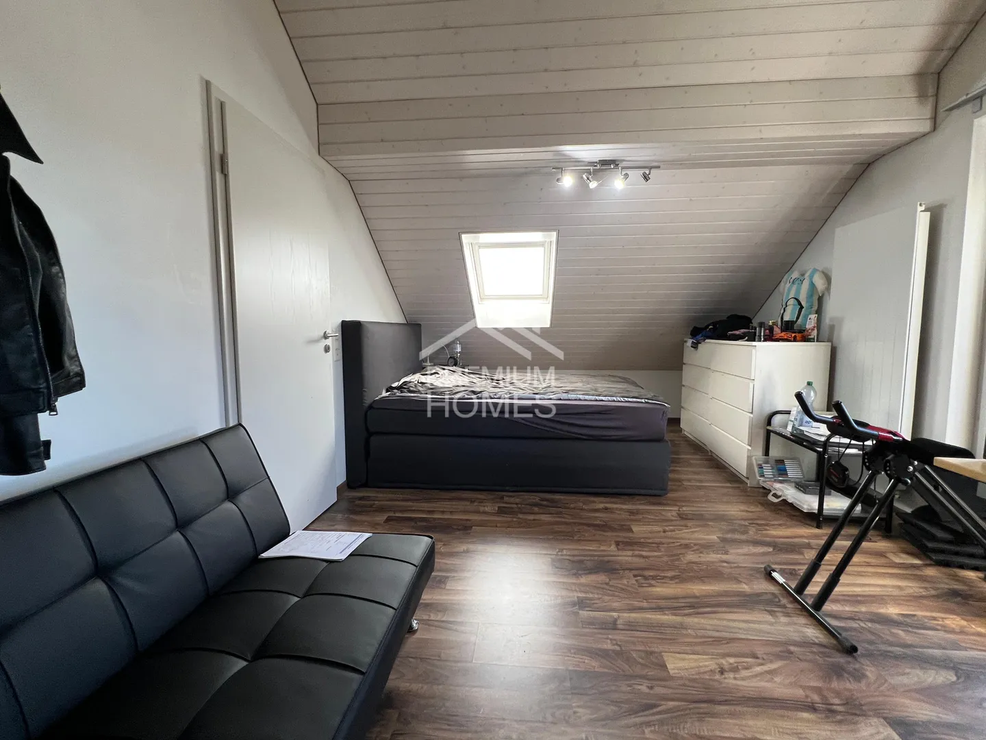 Charmantes Haus mit Potenzial - Foto 6 von 10