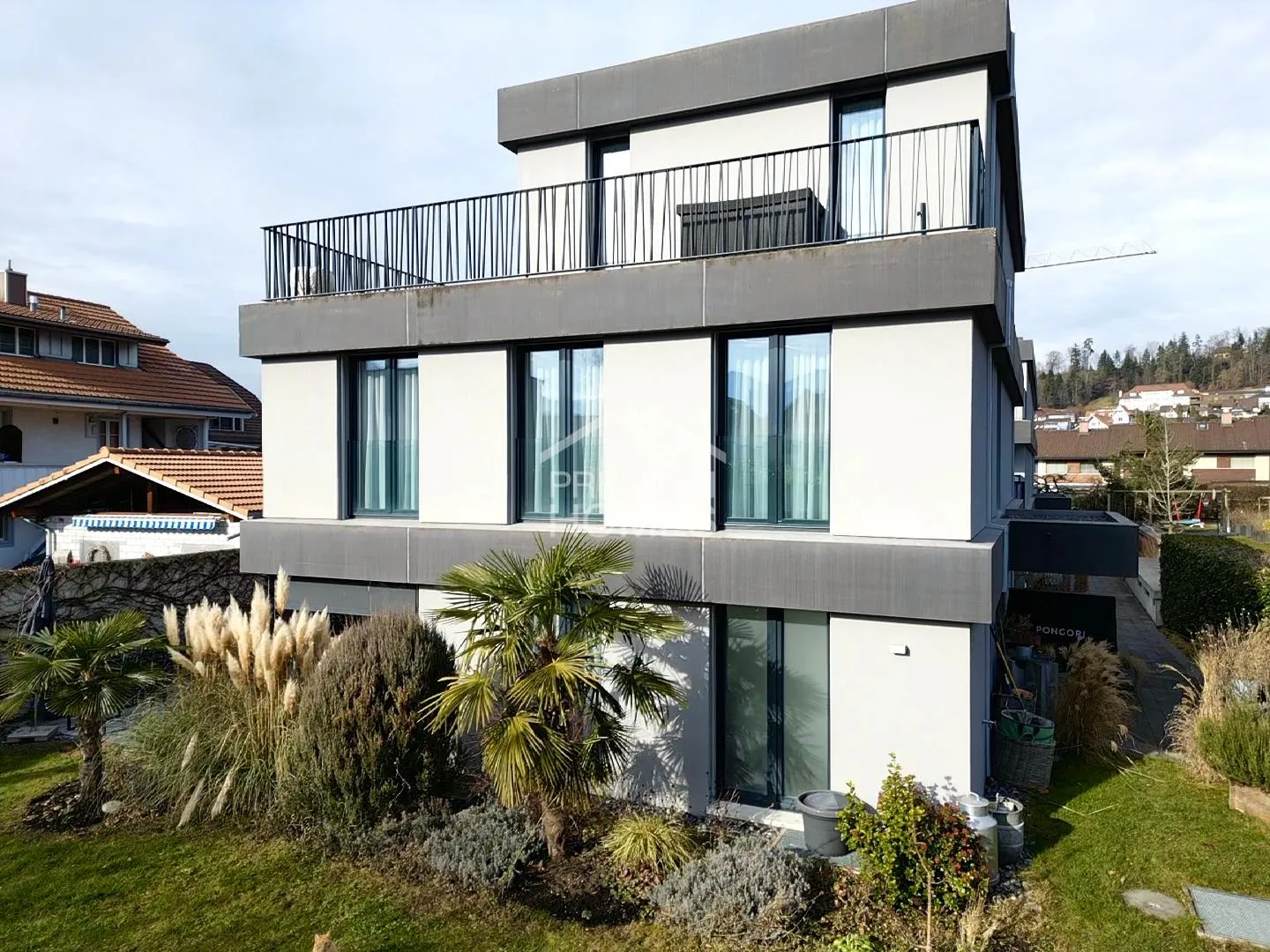 Living that sets new standards - Photo 1 of 7