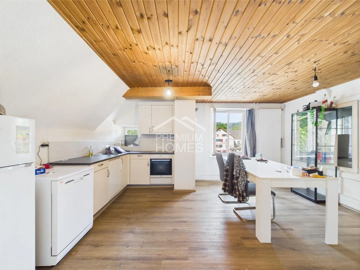 Propriété résidentielle et commerciale, rendement ou générations ! - Photo 8 sur 13