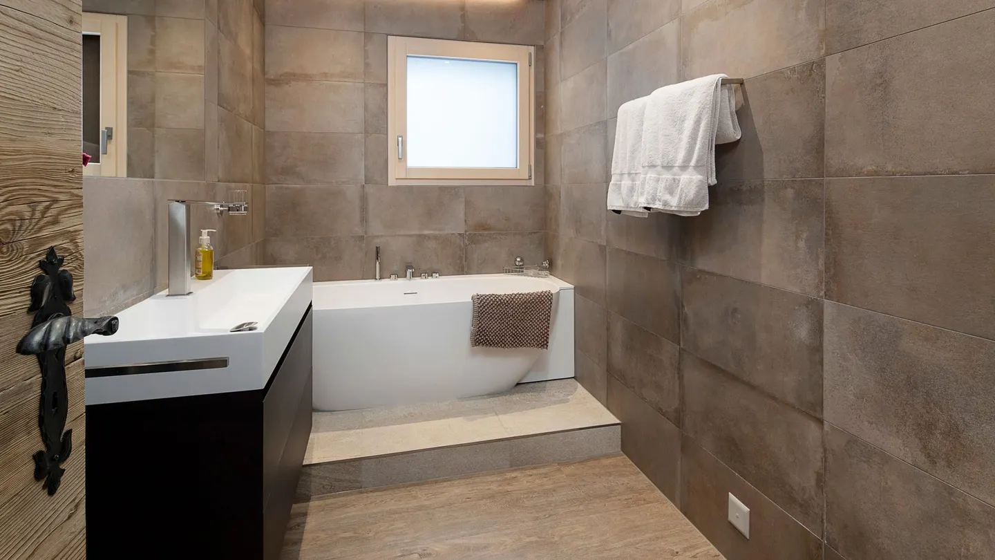 Duplex élégant à Crans-Montana - Photo 9 sur 13