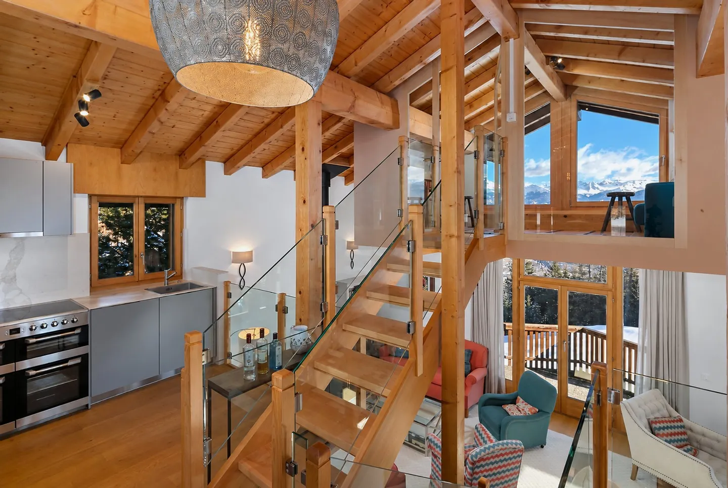 Family chalet or bright pied-à-terre in Anzère - Photo 6 of 12