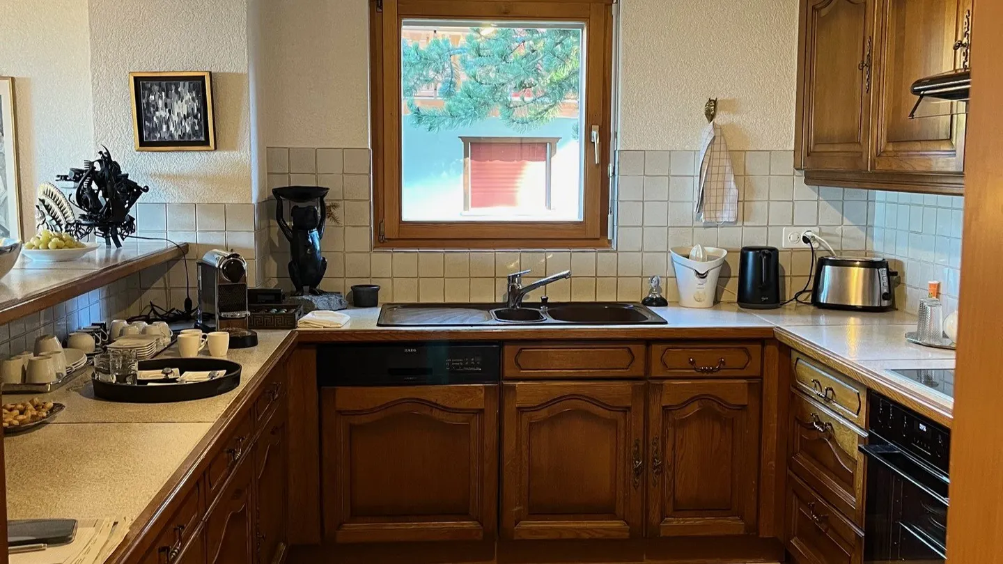 Sehr schöne Wohnung zur Miete in Crans-Montana - Foto 11 von 13