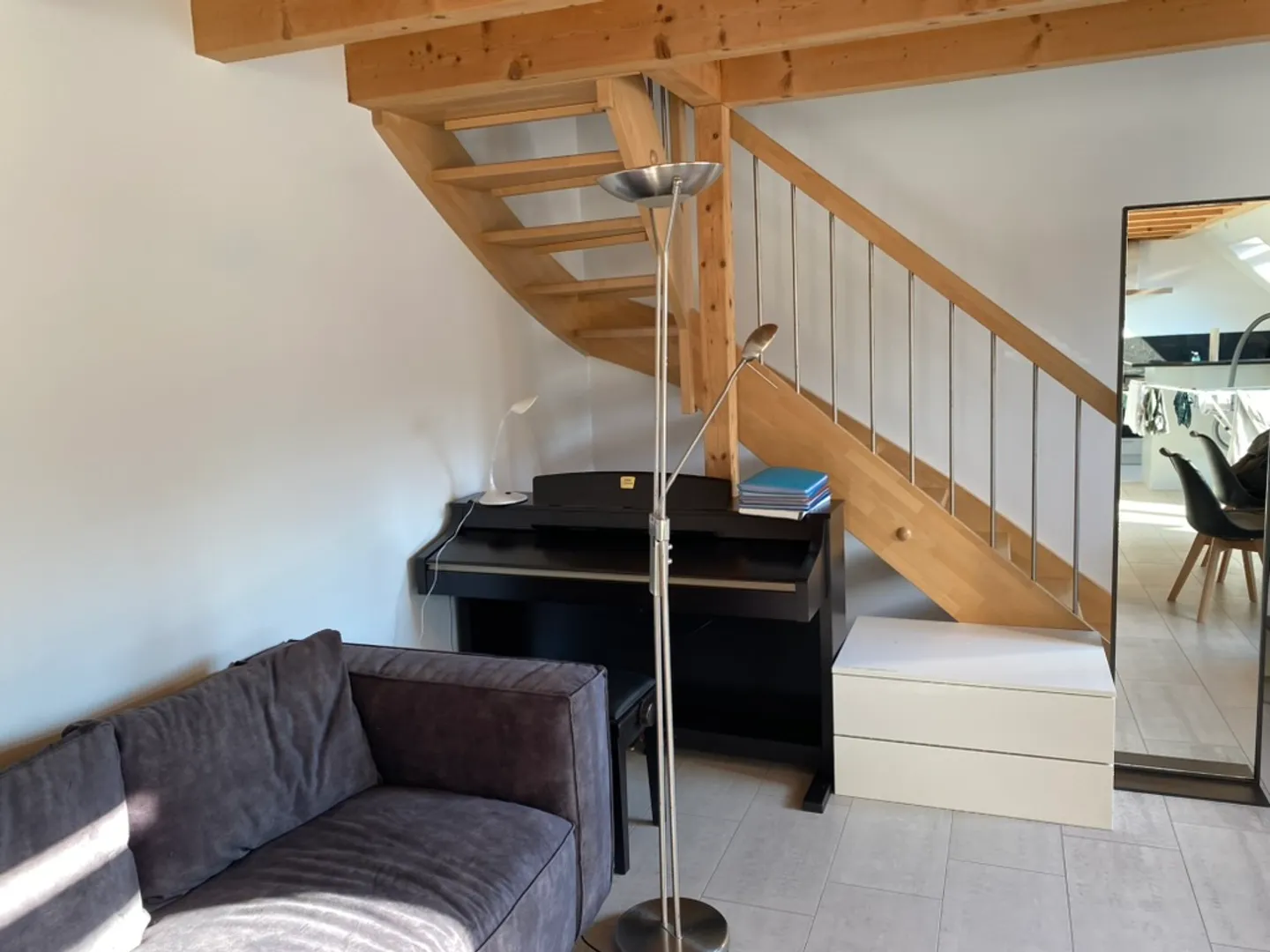 Charmante appartement de toit 2.5 pièces (maisonette) - Photo 6 sur 9