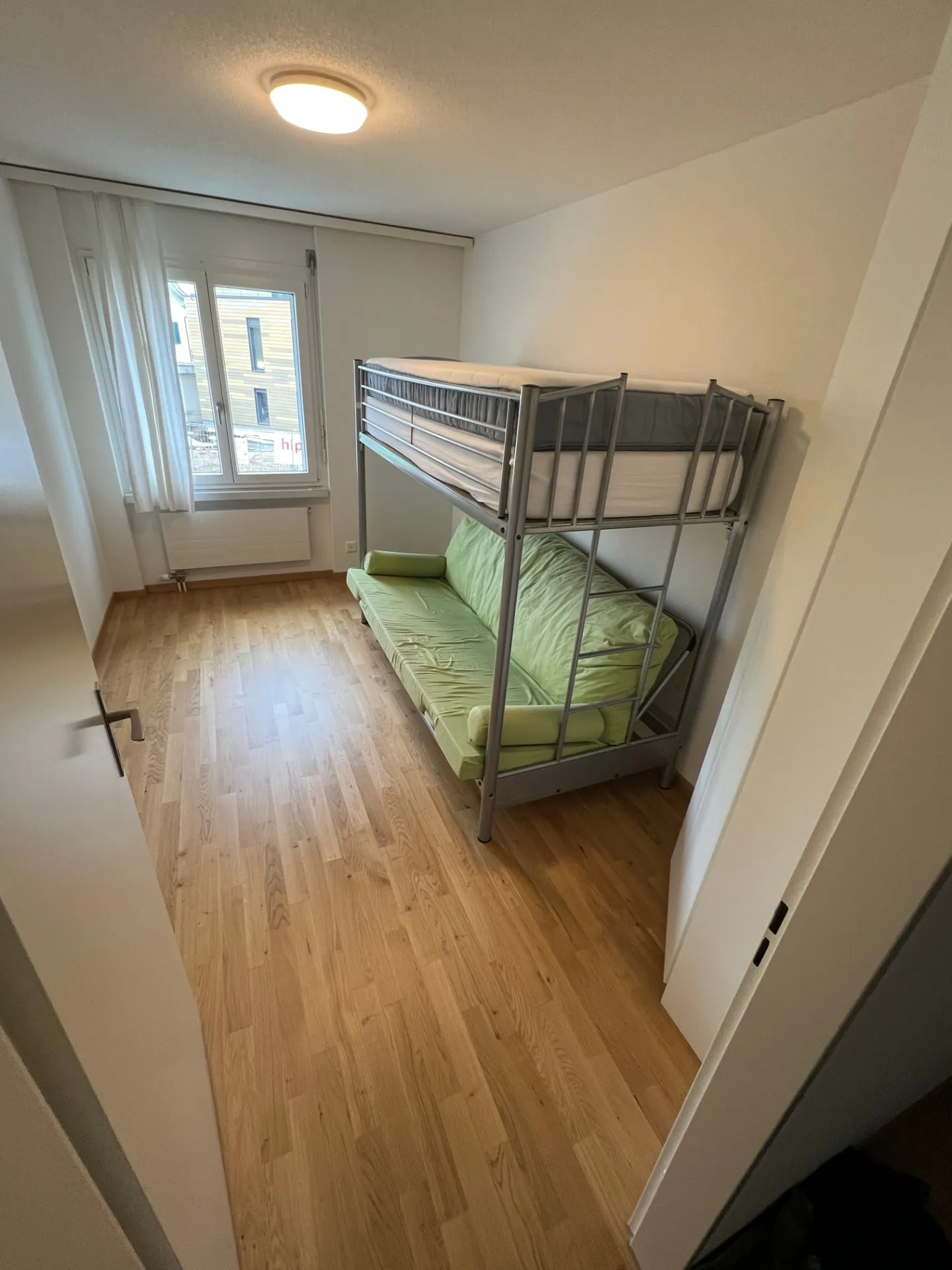 3.5 Zimmerwohnung an bevorzugter Lage in Bassersdorf - Foto 4 di 9