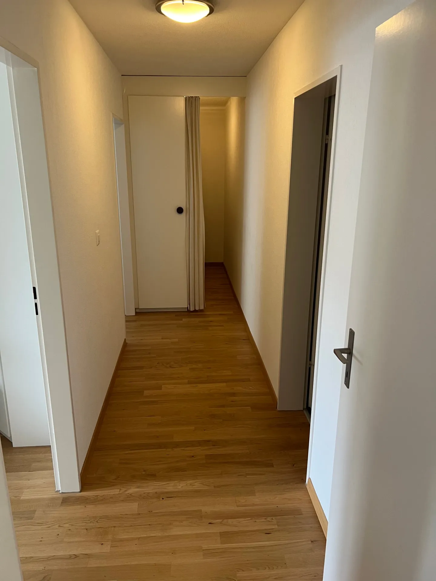 3.5 Zimmerwohnung an bevorzugter Lage in Bassersdorf - Foto 5 di 9