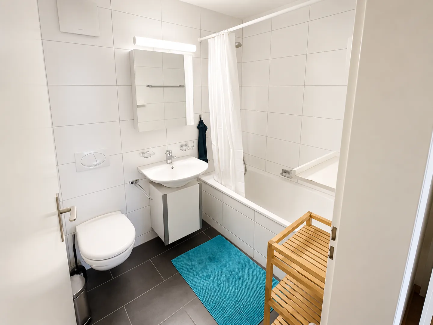 Appartamento 3,5 locali in posizione privilegiata a Bassersdorf - Foto 8 di 9