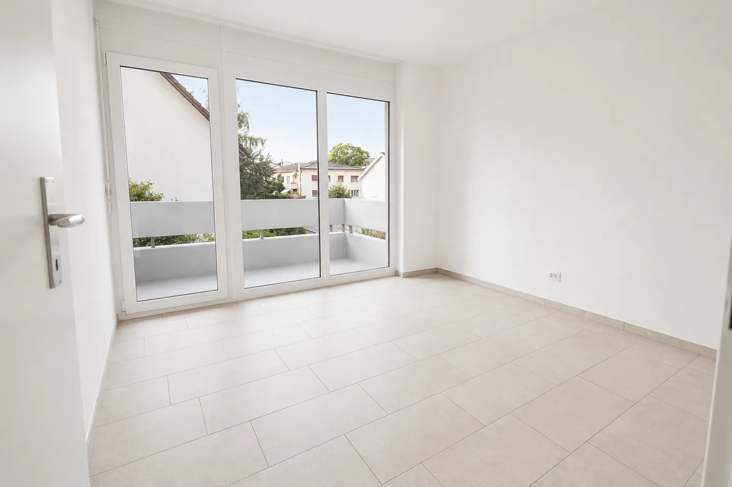 Gemütliche Wohnung mit zwei Balkonen - Foto 3 von 7